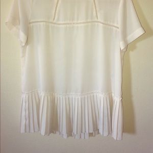 Off white Banana Republic peplum blouse